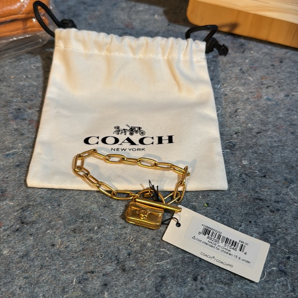 NWT Coach Tabby Handbag Charm Paperclip “BRACELET “ - Picture 2 of 2